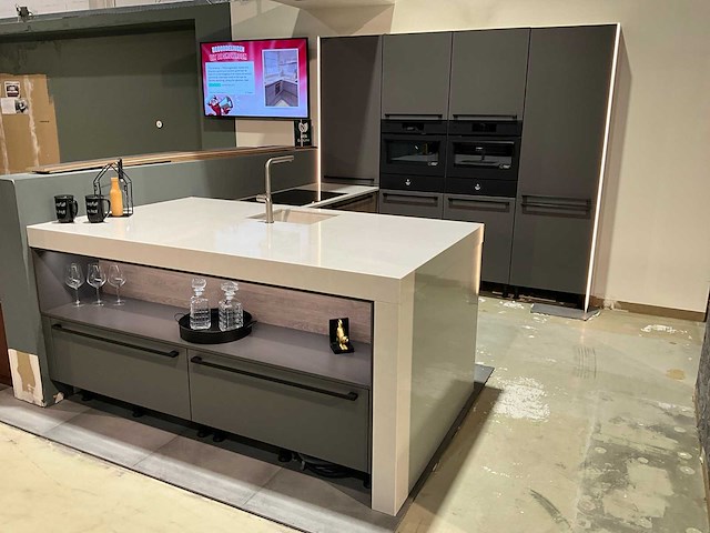 Nobilia cortona keukeneiland met achterwand - afbeelding 12 van  65