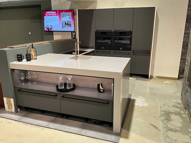 Nobilia cortona keukeneiland met achterwand - afbeelding 23 van  65