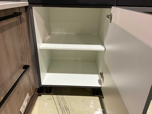 Nobilia cortona keukeneiland met achterwand - afbeelding 39 van  65