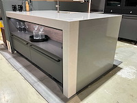 Nobilia cortona keukeneiland met achterwand - afbeelding 56 van  65