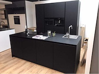 Nobilia easytouch zwart eiland keuken - afbeelding 6 van  29