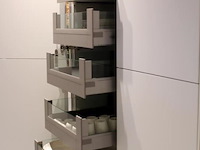 Nobilia eilandkeuken met apparatenwand touch - afbeelding 10 van  43