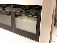 Nobilia eilandkeuken met apparatenwand touch - afbeelding 28 van  43