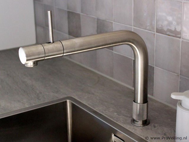 Nobilia eilandkeuken met apparatenwand touch - afbeelding 33 van  43