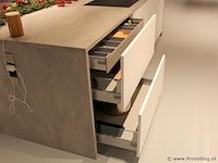 Nobilia eilandkeuken met apparatenwand touch - afbeelding 41 van  43