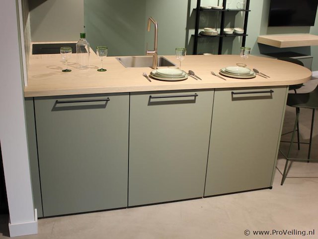 Nobilia eilandkeuken met hoek - afbeelding 23 van  33