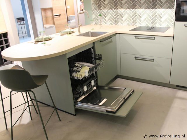 Nobilia eilandkeuken met hoek - afbeelding 30 van  33