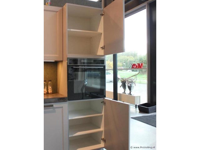 Nobilia hoekkeuken cascada - afbeelding 16 van  40