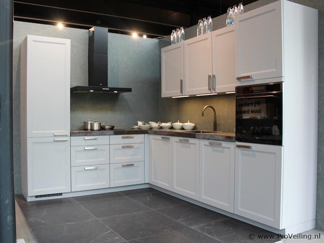 Nobilia hoekkeuken cascada - afbeelding 12 van  40