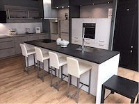 Nobilia laser mat wit eiland keuken - afbeelding 25 van  29