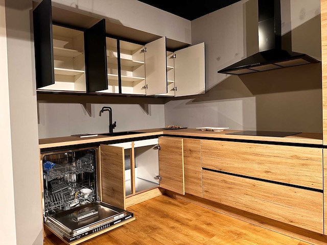 Nobilia riva decor eiken san remo hoek keuken - afbeelding 4 van  24