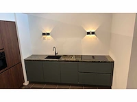 Nobilia riva/easytouch notenhout/mineraalgroen - showroom keuken - afbeelding 6 van  11