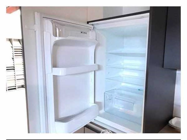 Nobilia schiefer grijs recht opgestelde keuken - afbeelding 2 van  11