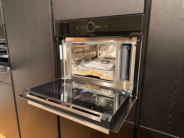 Nobilia structura eiken nero met wit eiland keuken - afbeelding 3 van  29