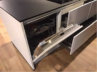 Nobilia structura eiken nero met wit eiland keuken - afbeelding 10 van  29
