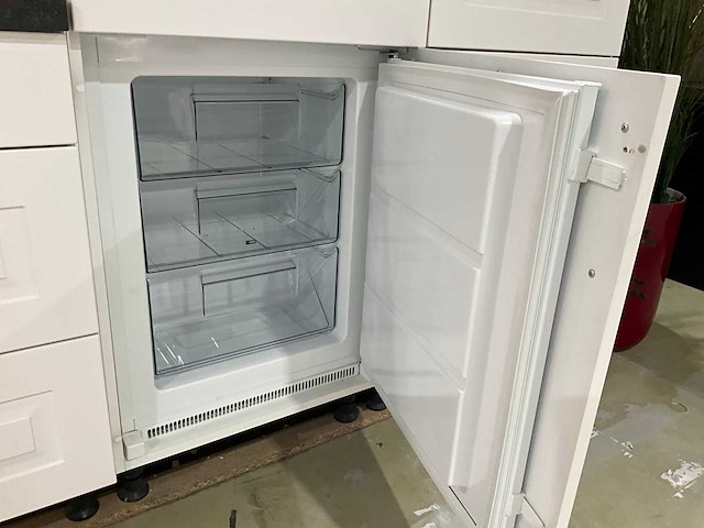 Nobilia zuccaro hoekkeuken - afbeelding 50 van  59