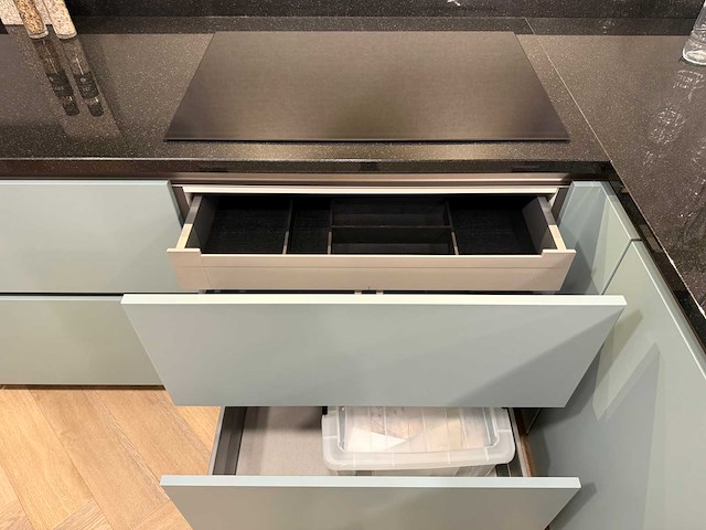 Nobillia - showroomkeuken met pelgrim apparatuur - afbeelding 18 van  41