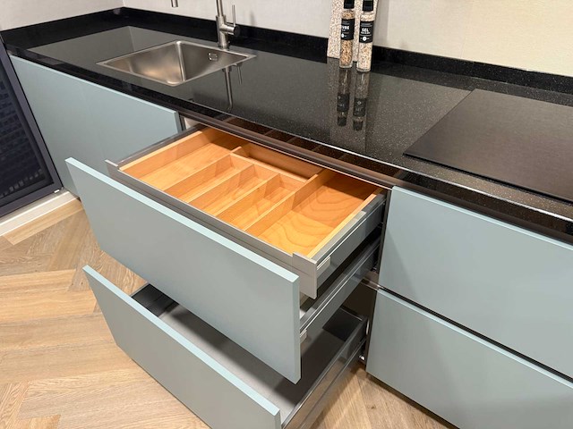 Nobillia - showroomkeuken met pelgrim apparatuur - afbeelding 25 van  41