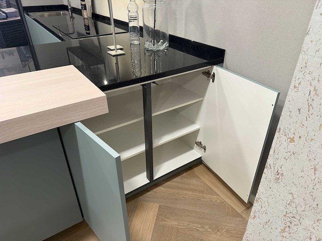 Nobillia - showroomkeuken met pelgrim apparatuur - afbeelding 10 van  40