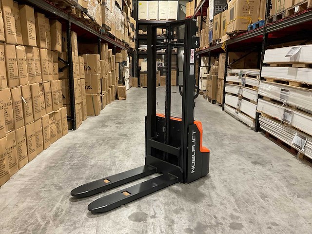 Noblelift 2,9 m elektrische palletwagen - afbeelding 1 van  11