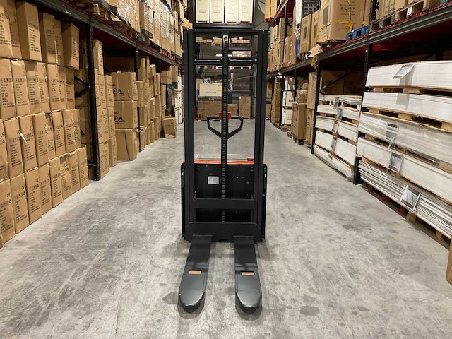 Noblelift 2,9 m elektrische stapelaar - afbeelding 40 van  43