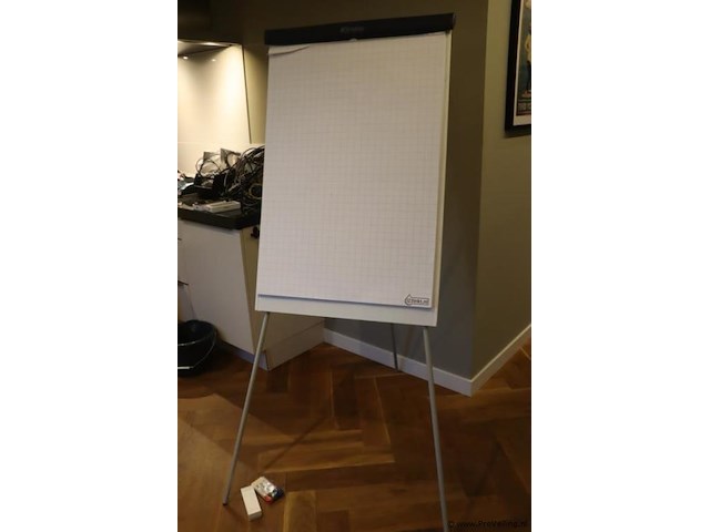 Nobo flip-over - 129x74cm - afbeelding 1 van  6