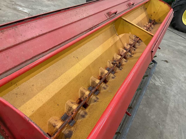 Nodet zaaimachine - afbeelding 9 van  12