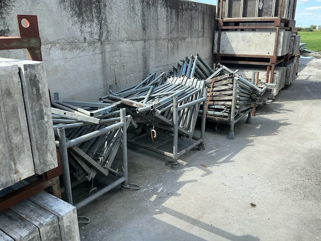 Noe partij aluminium bekistingsmateriaal 800m2 - afbeelding 37 van  39