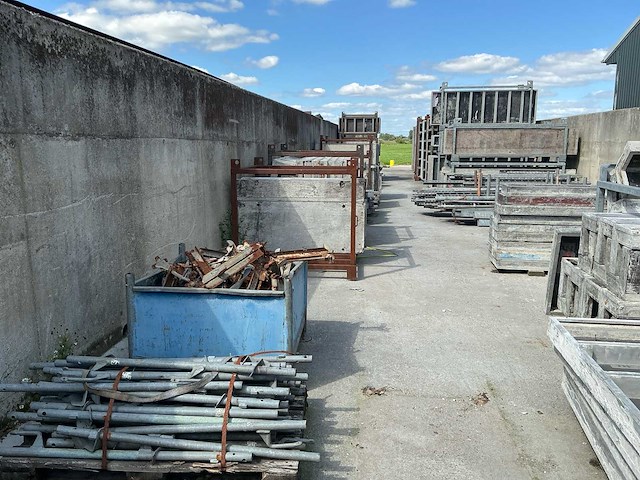 Noe partij aluminium bekistingsmateriaal 800m2 - afbeelding 18 van  39