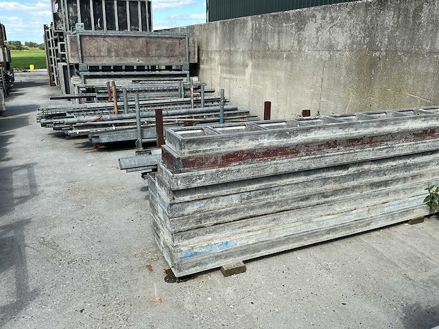 Noe partij aluminium bekistingsmateriaal 800m2 - afbeelding 20 van  39