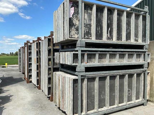 Noe partij aluminium bekistingsmateriaal 800m2 - afbeelding 28 van  39