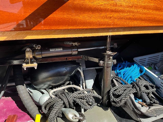 "noflik” houten sloep - afbeelding 36 van  46