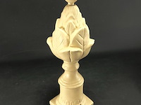 Nog zo'n lelijke gipsen maiskolf als lampvoet - afbeelding 3 van  5