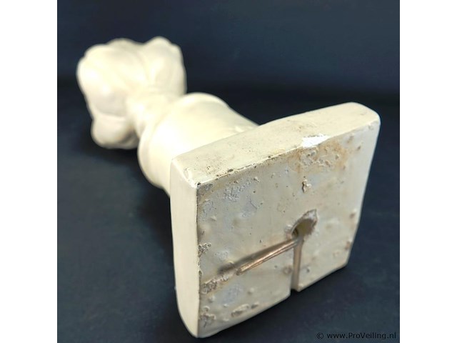 Nog zo'n lelijke gipsen maiskolf als lampvoet - afbeelding 5 van  5