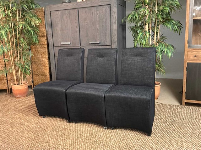 Noire verrijdbare eetkamerstoelen (3x) - afbeelding 1 van  8