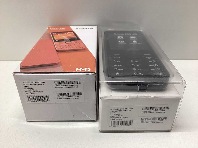 Nokia - mobiele telefoon (2x) - afbeelding 5 van  5