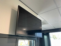 Nokia - smart televisie met wandbeugel - afbeelding 1 van  3