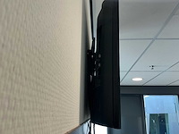 Nokia - smart televisie met wandbeugel - afbeelding 2 van  3