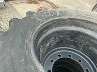 Nokian excavator bandenset voor graafmachine - afbeelding 9 van  9
