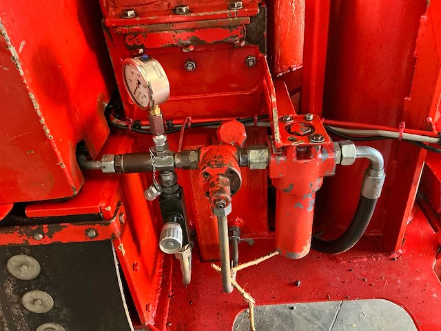 Nokka tp 960 ph pto houtversnipperaar met houtkraan – ø 280 mm – 1600 kg - afbeelding 22 van  23