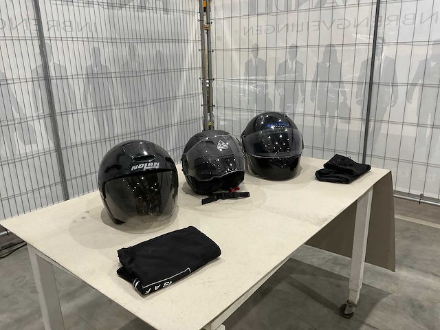 Nolan bayard xenzo - motorhelm (3x) - afbeelding 2 van  7
