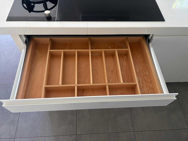 Nolte - keuken met siemens apparatuur - afbeelding 21 van  35