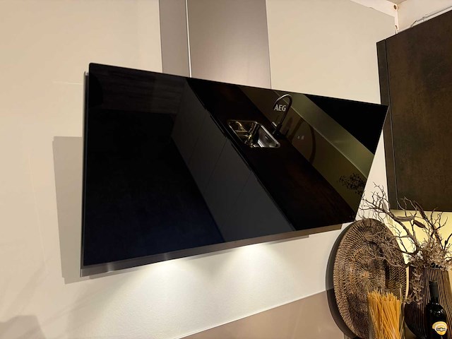 Nolte - showroomkeuken met aeg apparatuur - afbeelding 21 van  34