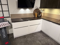 Nolte - showroomkeuken met aeg apparatuur - afbeelding 30 van  34