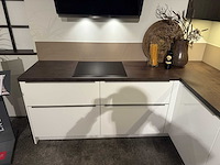 Nolte - showroomkeuken met aeg apparatuur - afbeelding 31 van  34