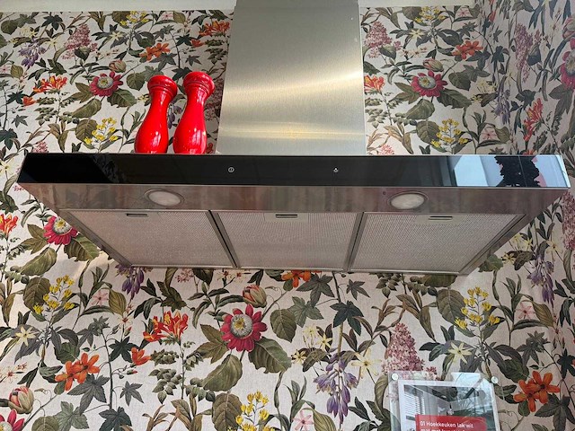 Nolte - showroomkeuken met aeg apparatuur - afbeelding 31 van  42