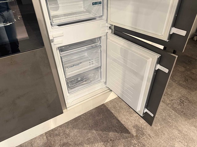 Nolte - showroomkeuken met apparatuur - afbeelding 23 van  38