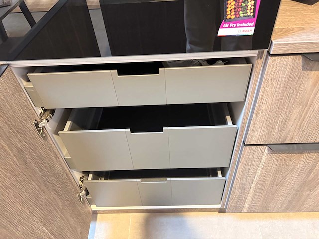 Nolte - showroomkeuken met apparatuur - afbeelding 2 van  33