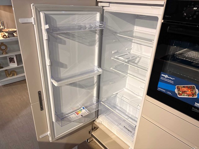 Nolte - showroomkeuken met beko apparatuur - afbeelding 10 van  15