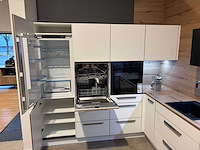 Nolte - showroomkeuken met bosch apparatuur - afbeelding 24 van  27